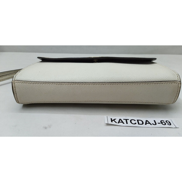 Coach White Leather Snakeskin Detail Credit Card Zipper Closure Clutch - Picture 6 of 15